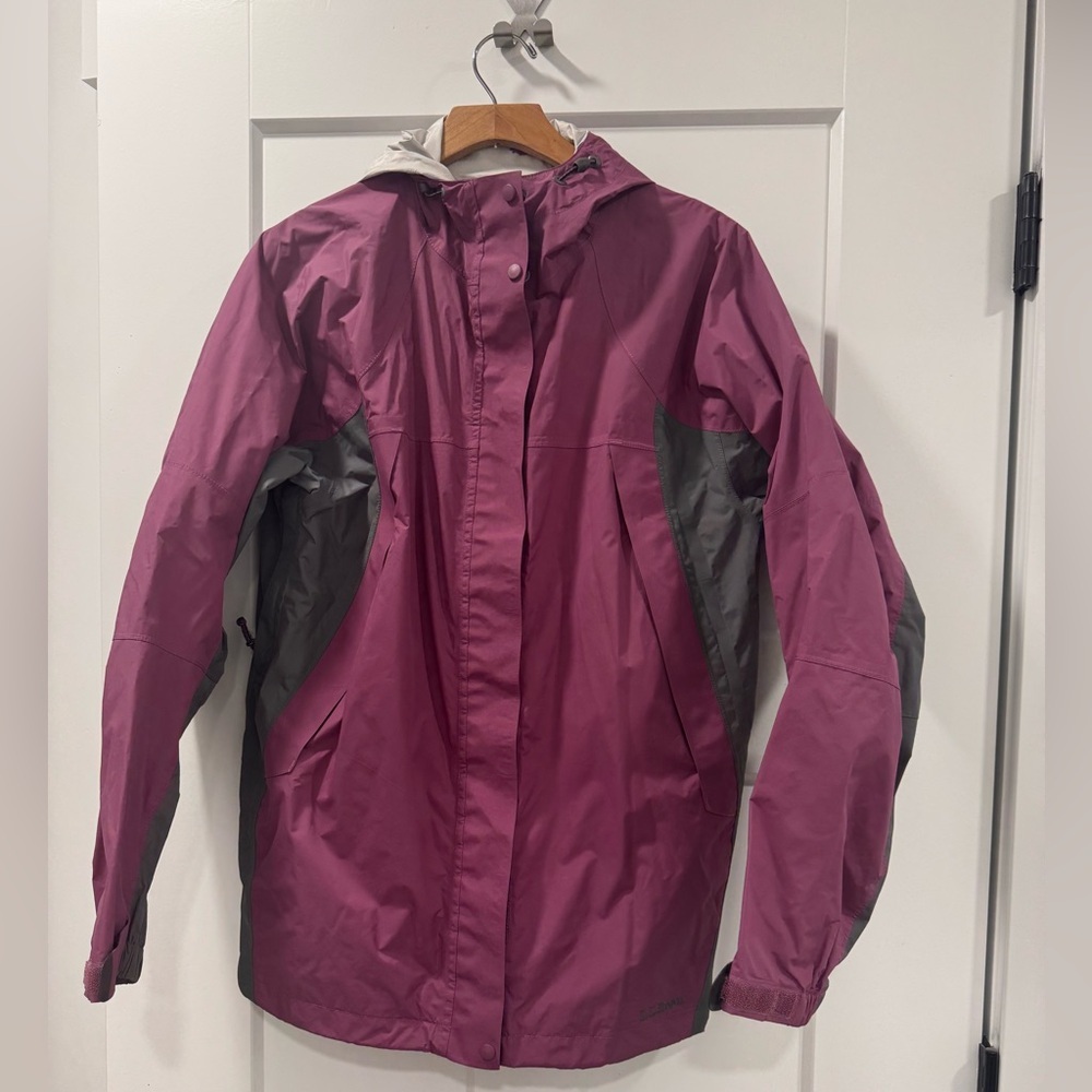 LL Bean Vintage Pink and Grey Rain/windbreaker Jacket size medium
